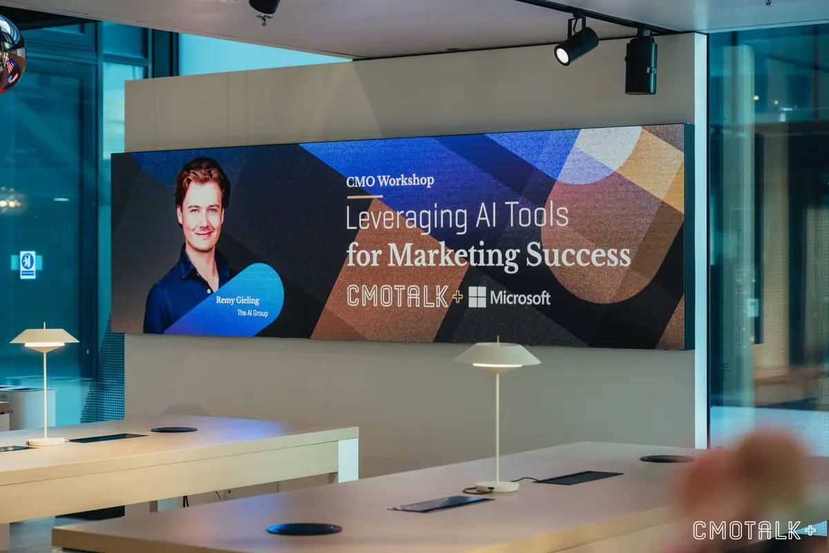 AI spreker op het podium